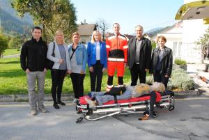 Šolarji so dan preživeli v policijski družbi, tudi pasji 13